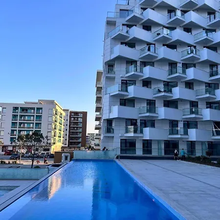 Onix Infinity Pool & 54 公寓 那沃达利